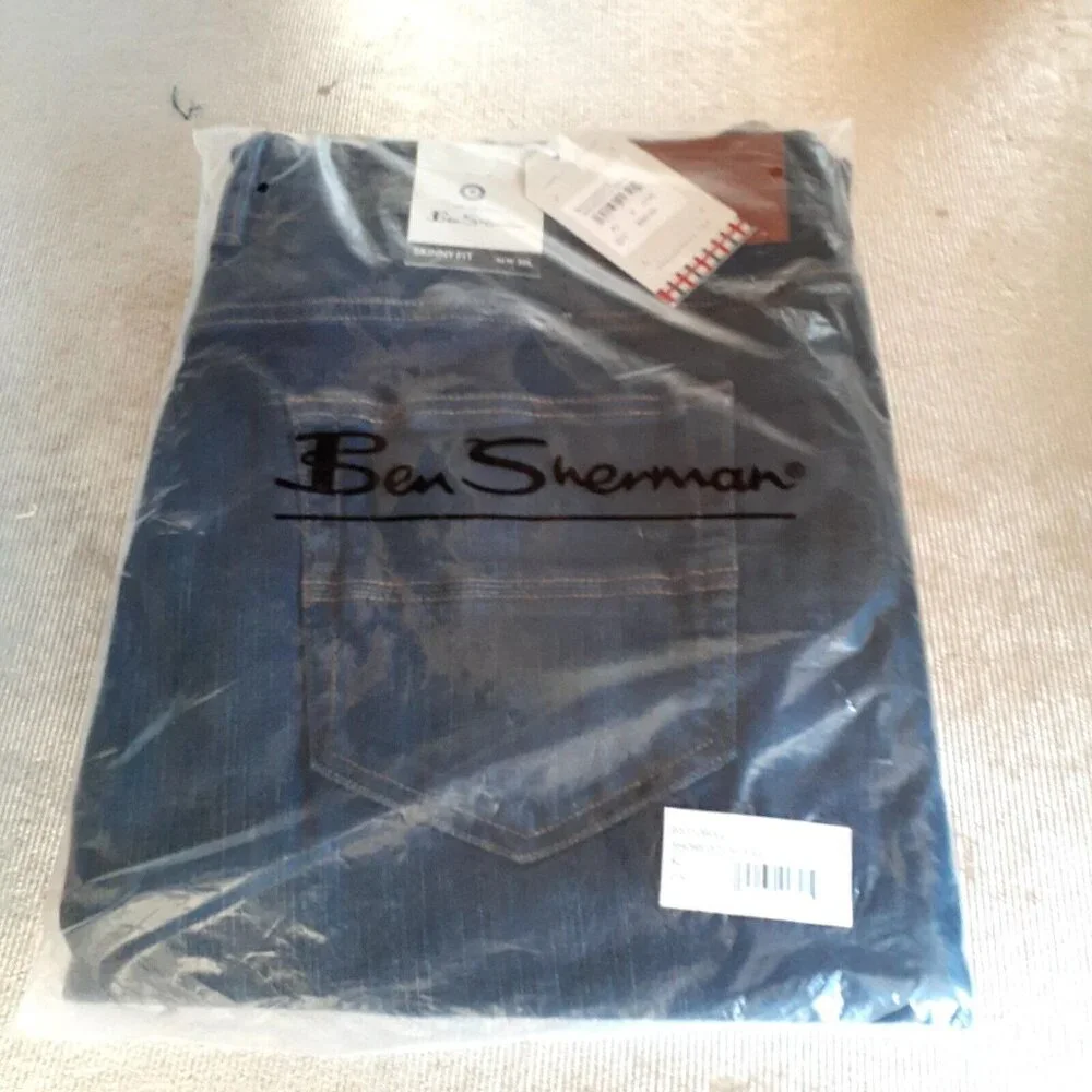 Ben Sherman Skinny Fit 42W 30L Shoreditch Wash Jeans Contrast Gold Gift New - Picture 2 of 7